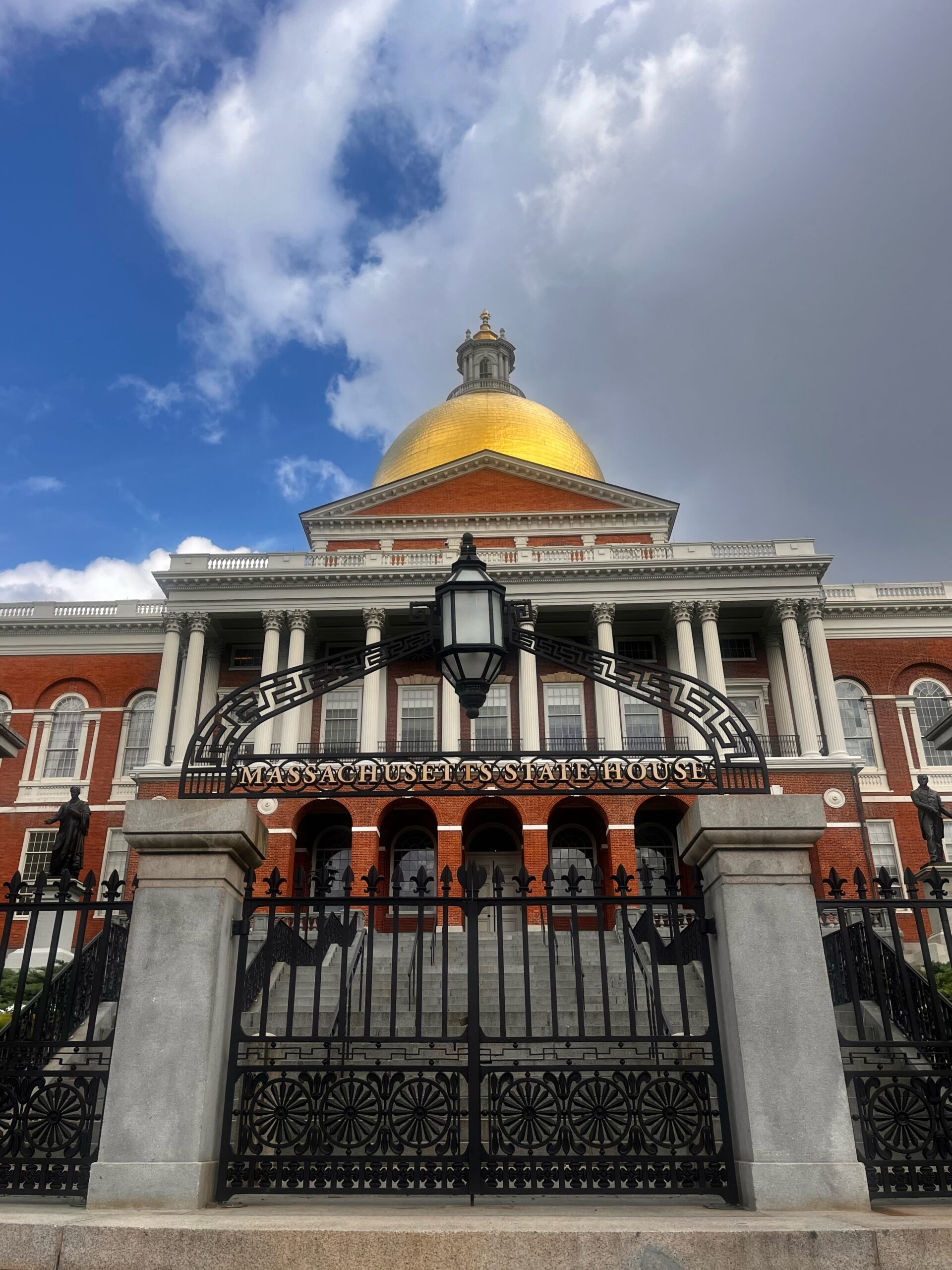 a large building with a golden dome on top of it